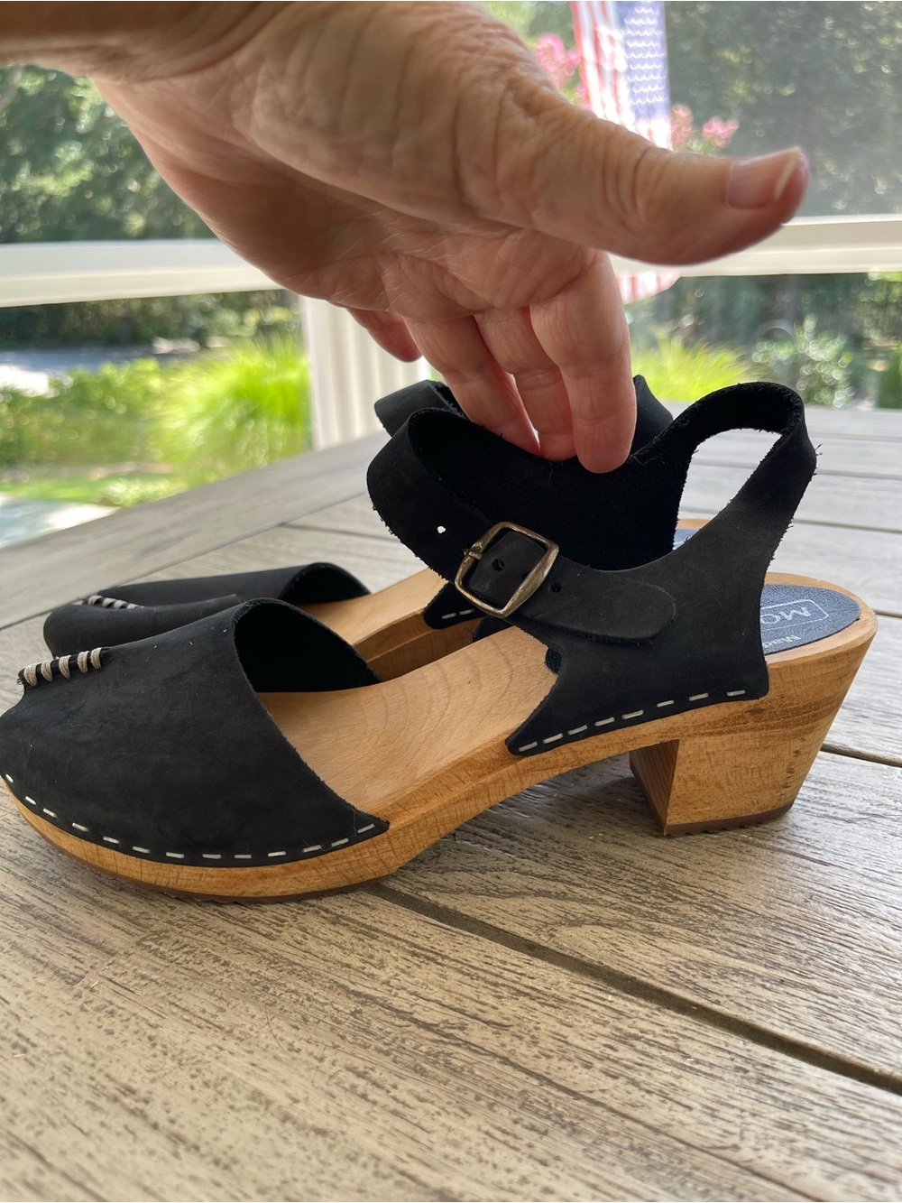 Moheda Moa Black Leather Peep Toe Slingback Clogs  Womens Size 39 EU 8 US